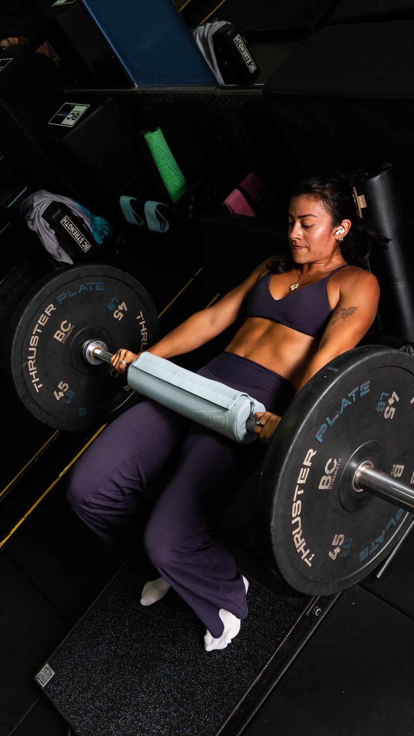 Hip thrust station