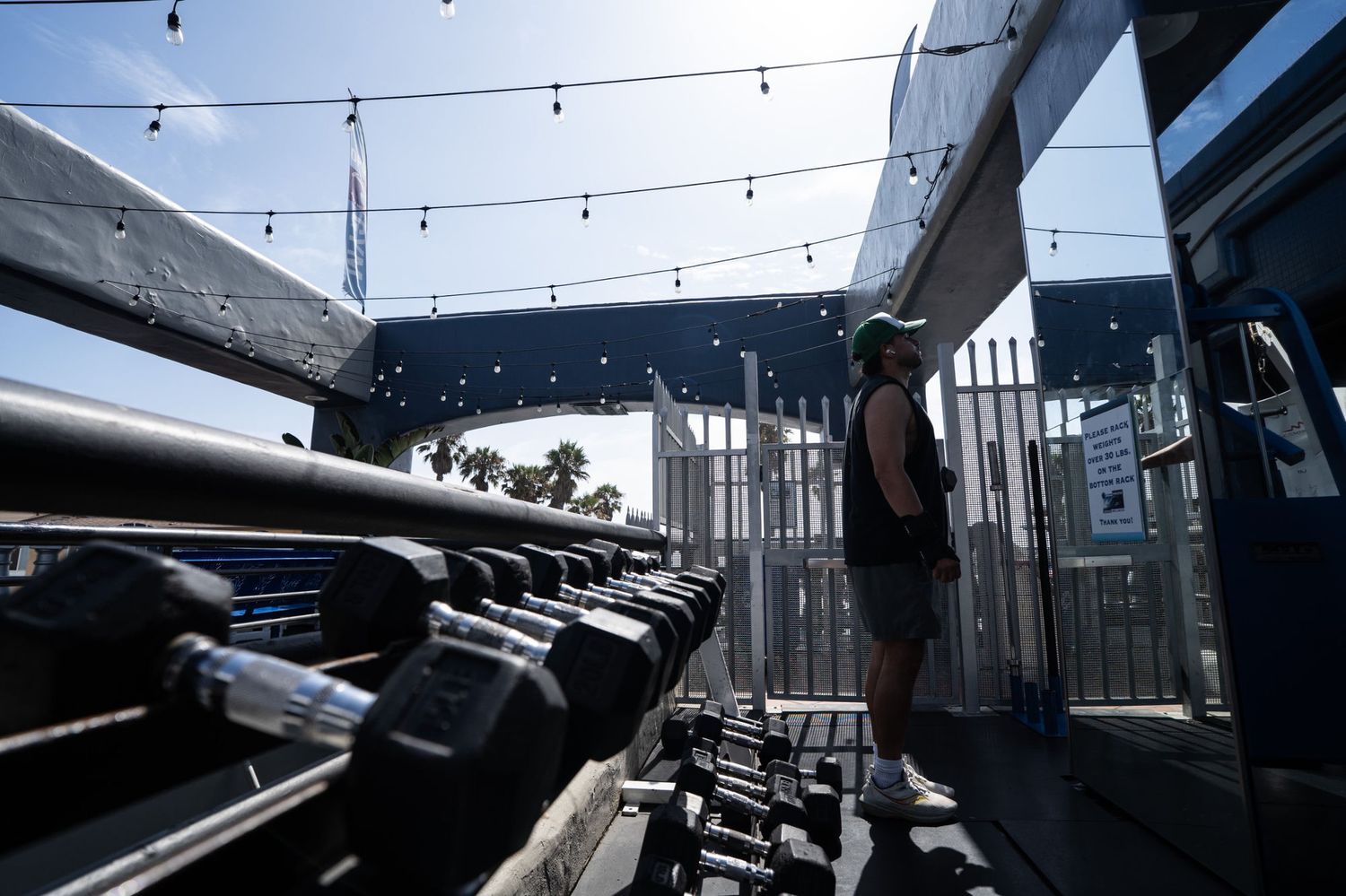 Rooftop free-weight deck